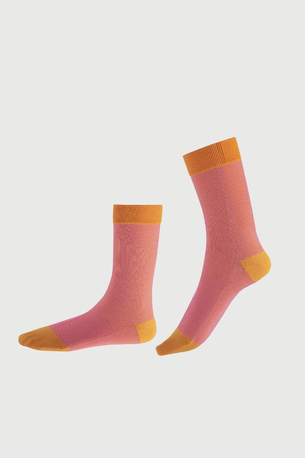 Item M6 Socks Sneaker Striped Valentinstagsangebot