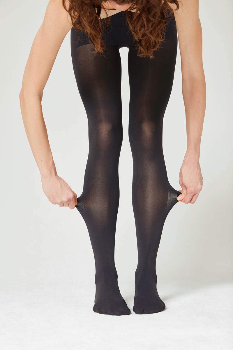 Item M6 Strumpfhose Beauty Control Top Räumungsverkauf