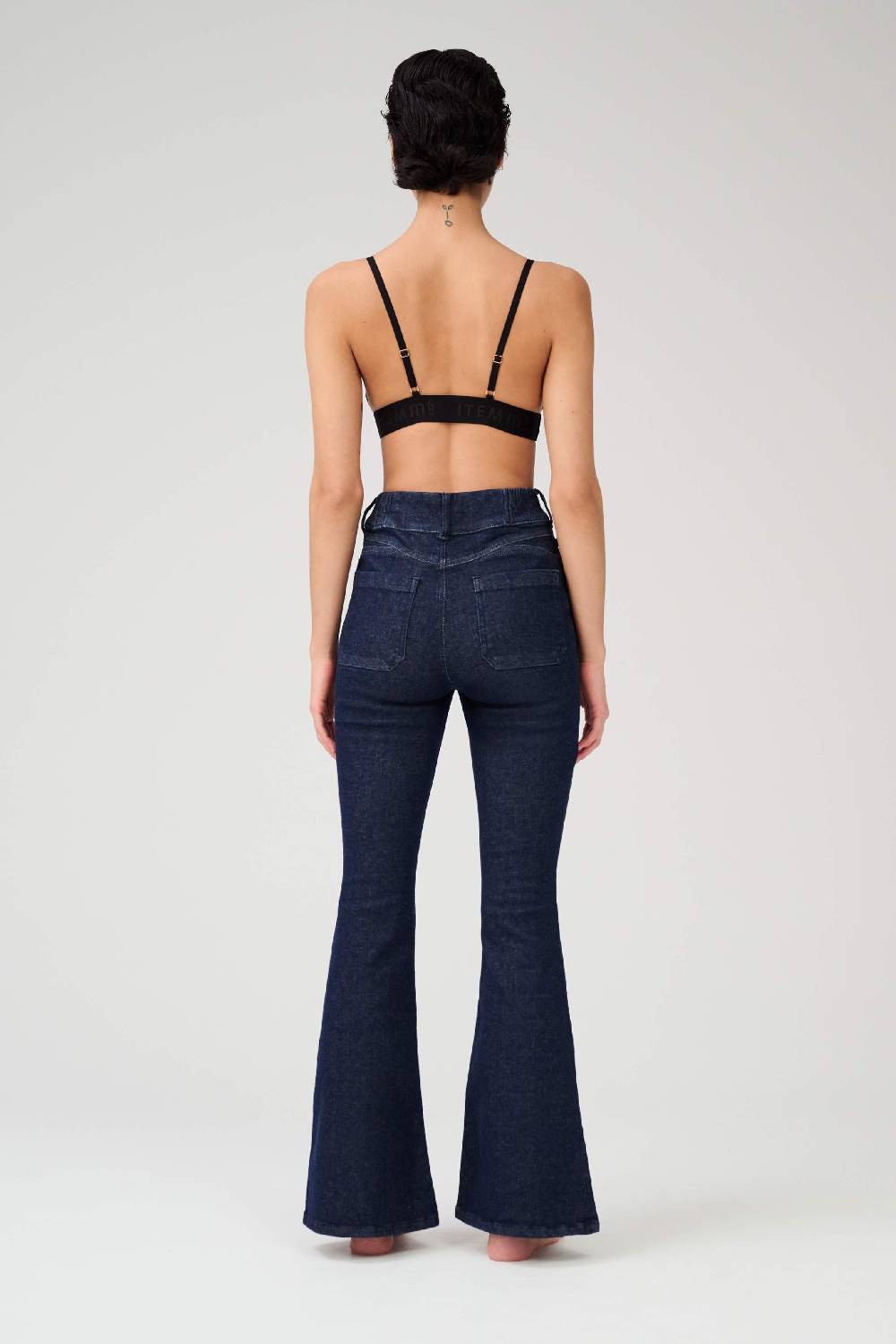 Item M6 Flared High Rise Denim Super Sparpreis