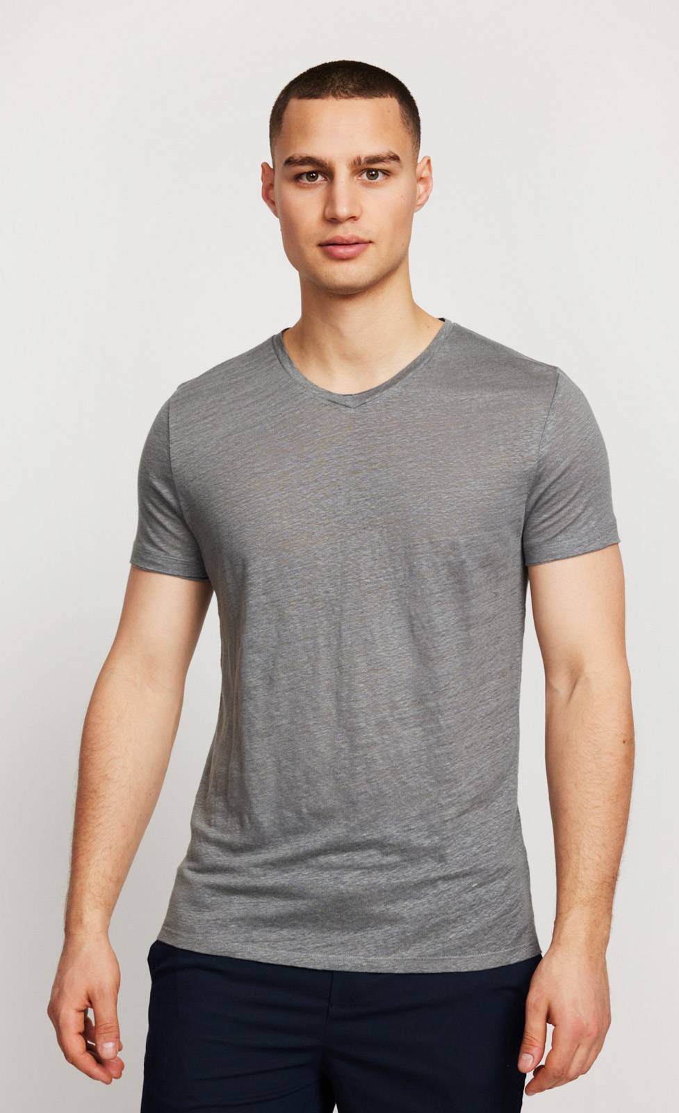 Kiefermann Flynn Leinen V-Ausschnitt-T-Shirt Verkauf