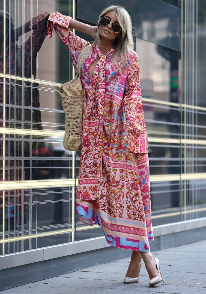 Miss Goodlife Dress Love is Love Kostenloser Versand