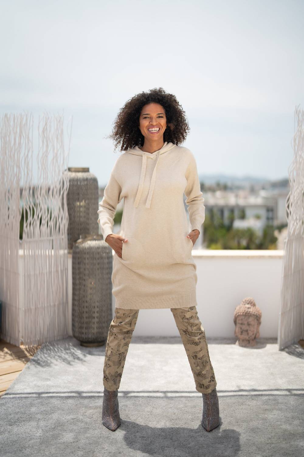 Miss Goodlife Dress Knitted Hoodie Pockets – creme Black Friday