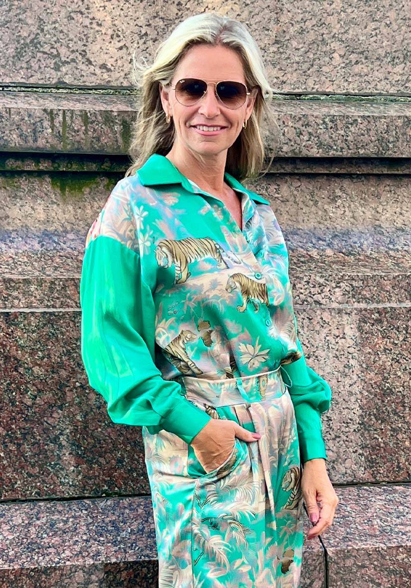 Miss Goodlife Blouse Tiger in the jungle – green Tägliche Deals