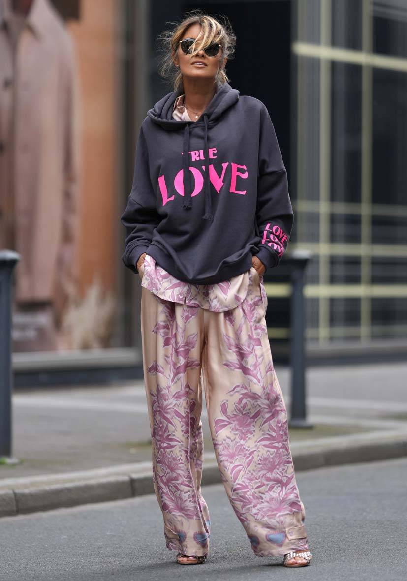 Miss Goodlife Bluse Hearts and Flowers Riesige Ersparnisse