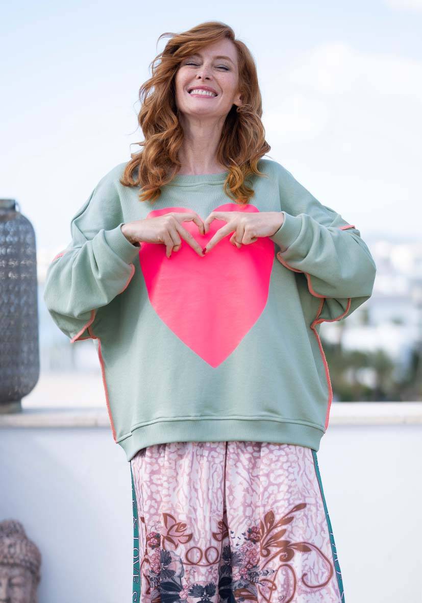 Miss Goodlife Roundneck Big Heart – almond Preisnachlass