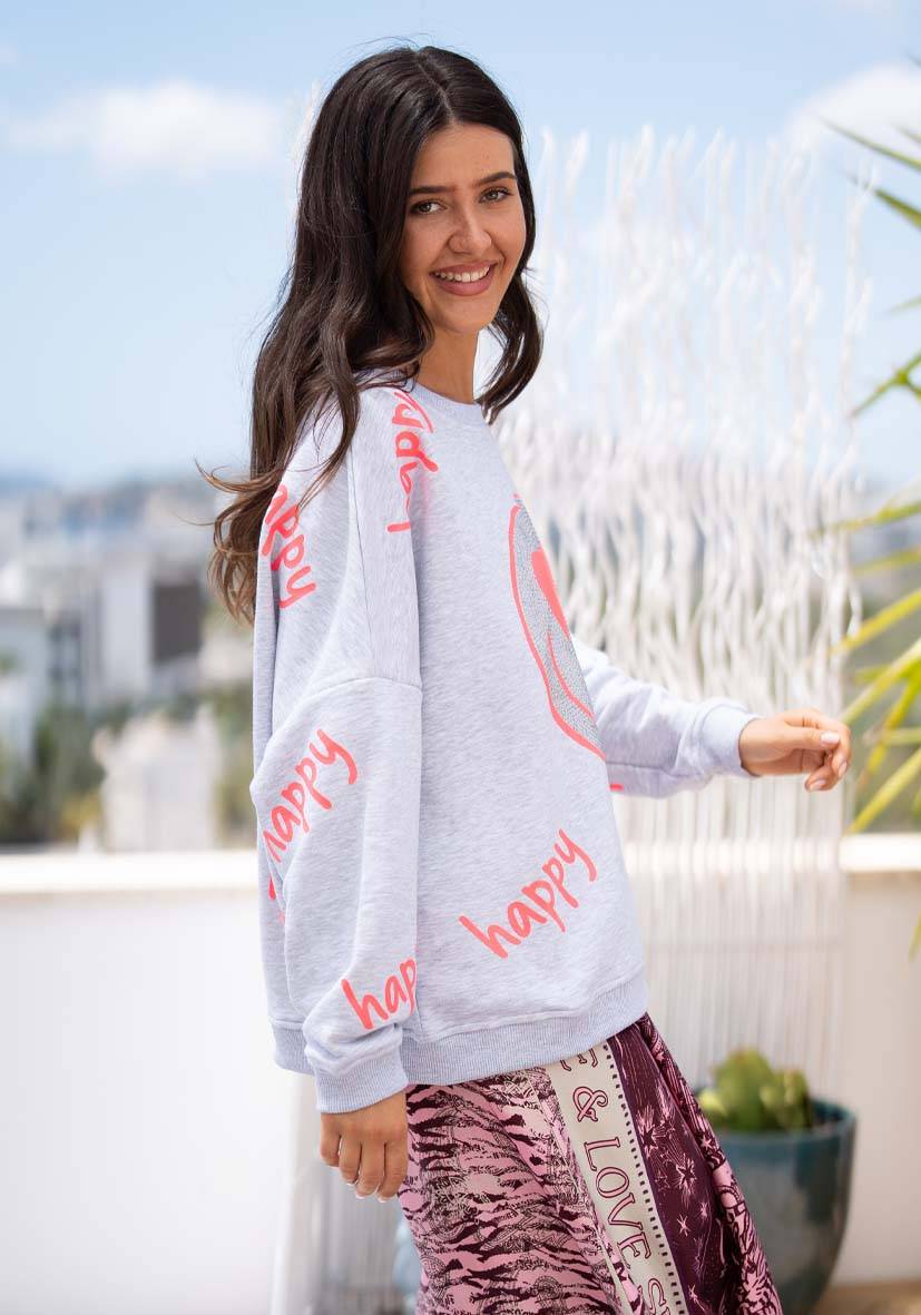 Miss Goodlife Roundneck Happy Heartface Strass – lightgrey Begrenzte Freigabe