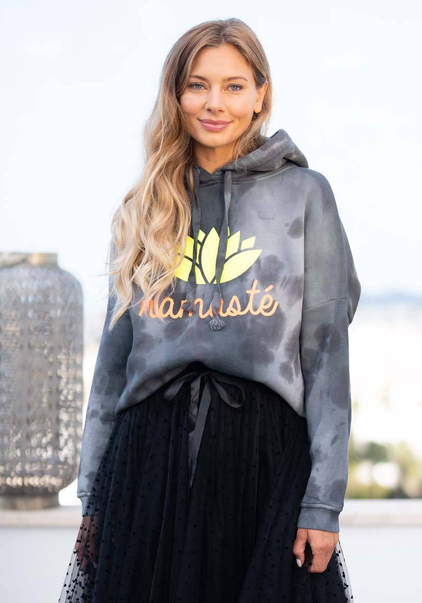 Miss Goodlife Hoodie Namasté Batik! – anthracite Rabatt