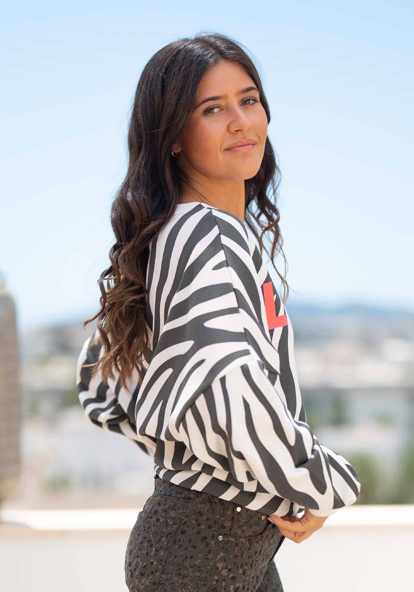 Miss Goodlife Roundneck L(i)ebe Zebra – black Großer Ausverkauf