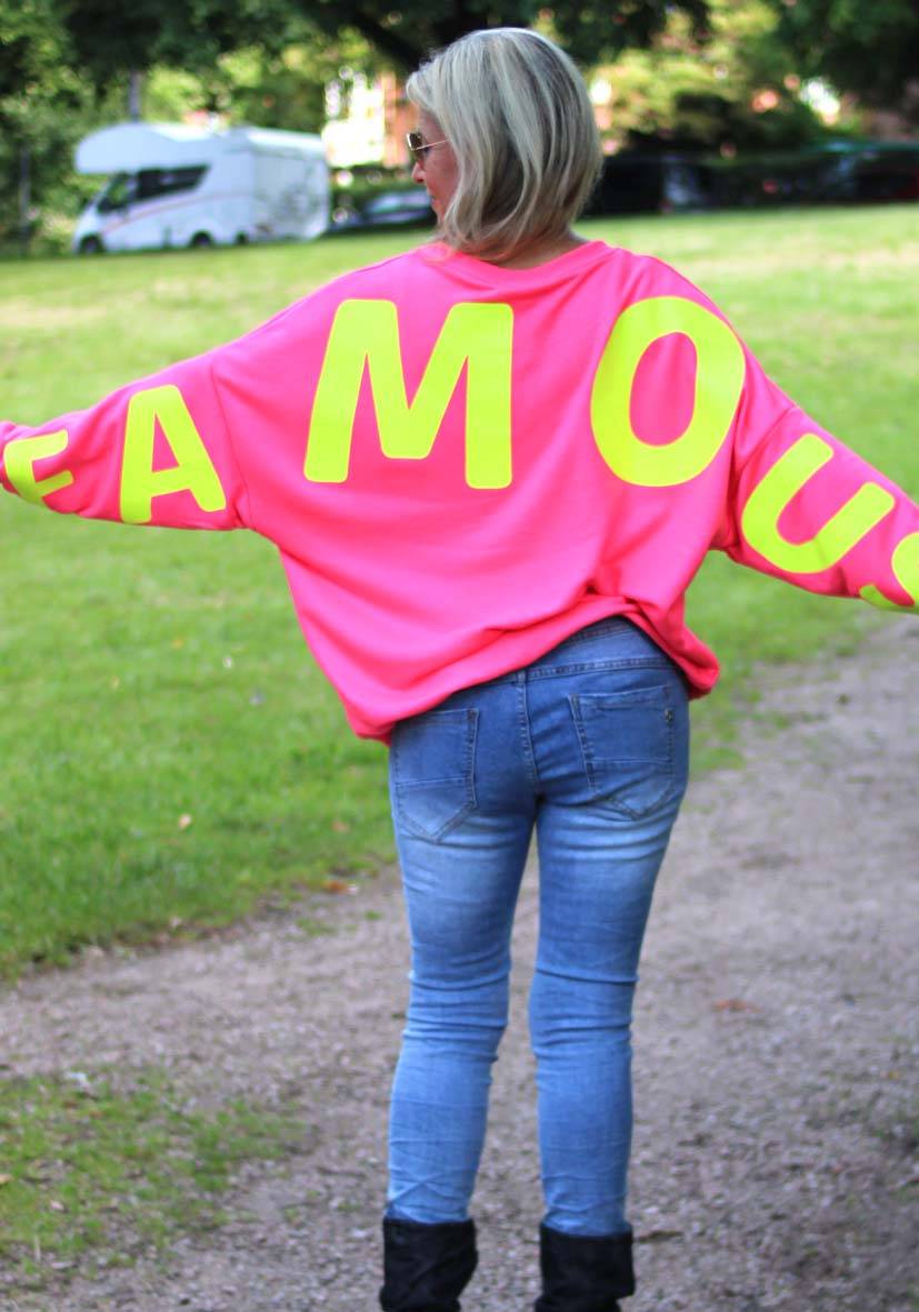 Miss Goodlife Roundneck Famous Heartface Strass – neonpink Osterangebot