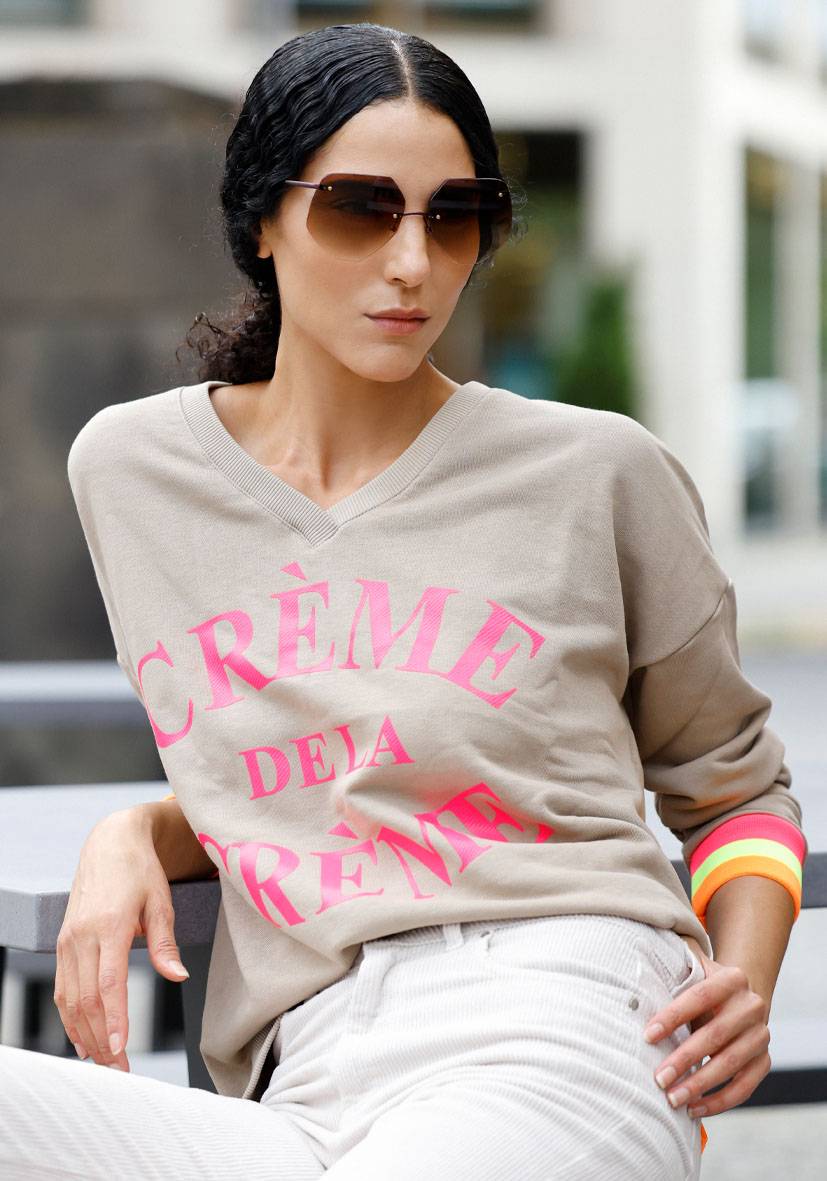 Miss Goodlife V Neck Crème de la Crème – sand/neonpink VIP-Rabatte