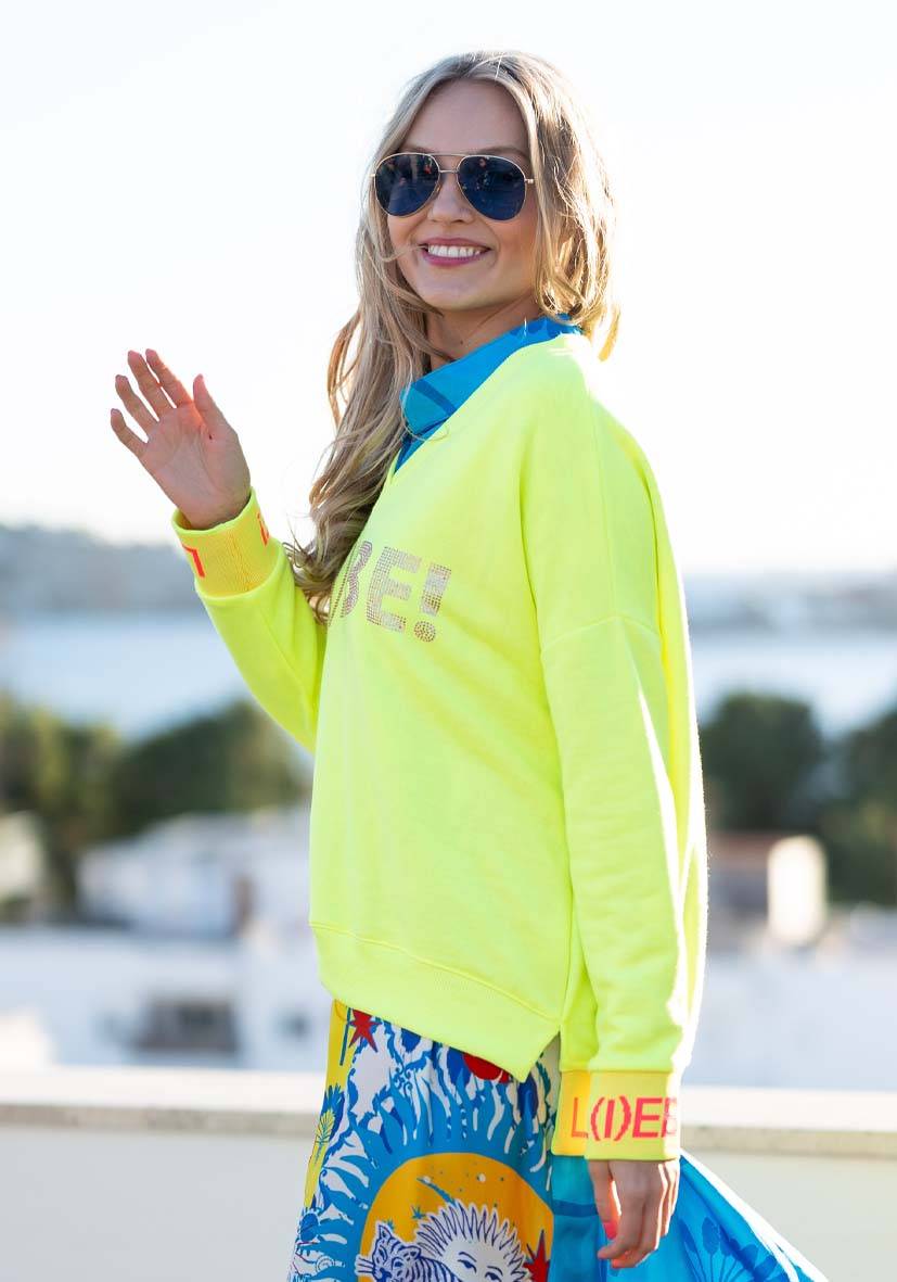 Miss Goodlife V-Neck L(i)ebe Strass – neonyellow/rose Bis zu 60% Rabatt