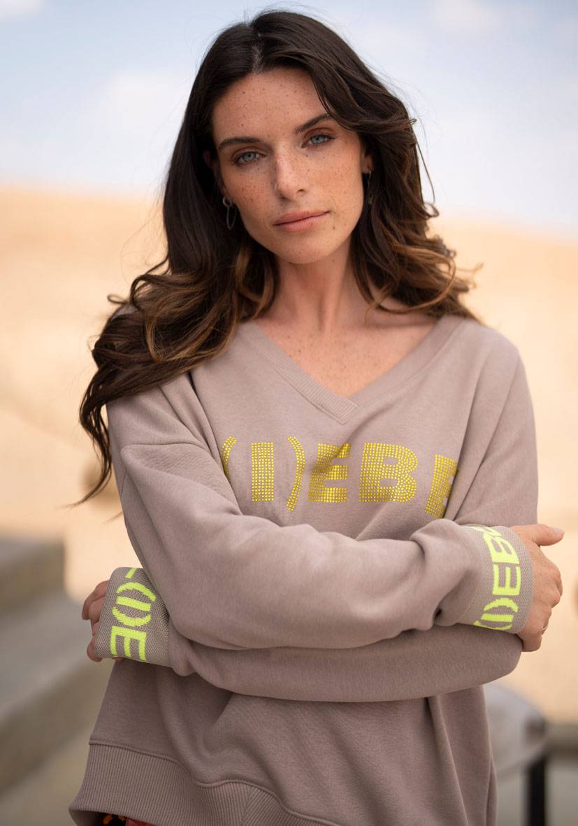 Miss Goodlife V-Neck L(i)ebe Strass – sand/neonyellow Bis zu 65% Rabatt