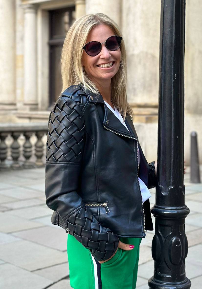 Miss Goodlife Vegane Lederjacke mit Flechtmuster – black Verkauf