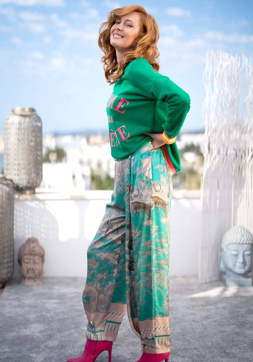 Miss Goodlife Pants Tiger in the jungle – green Rabatt