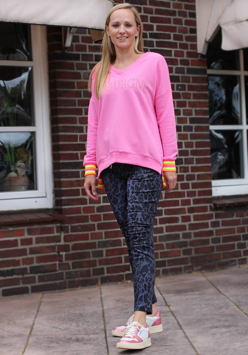 Miss Goodlife Jog-Pants Fancy Leo – anthracite Top Angebot