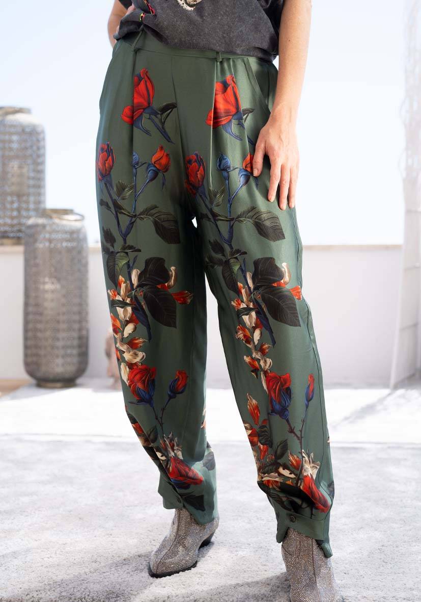 Miss Goodlife Pants Roses – green Räumungsverkauf