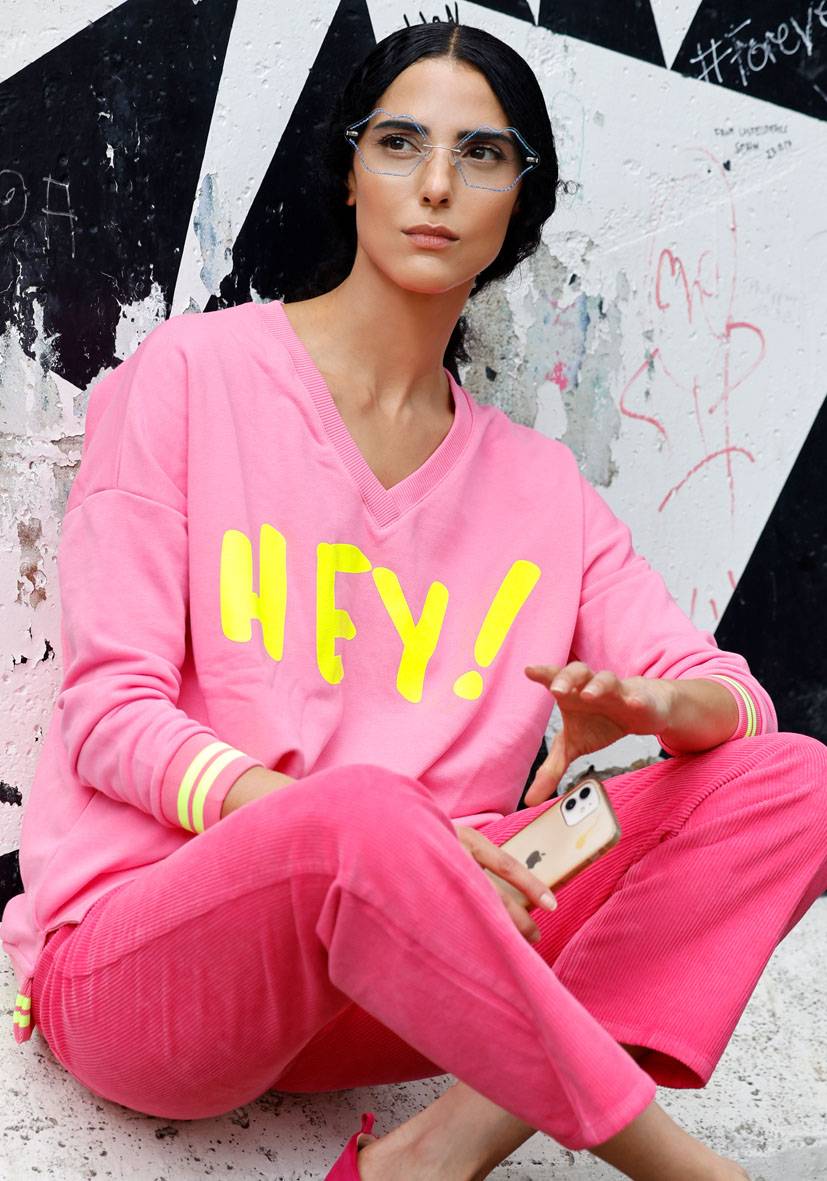 Miss Goodlife V-Neck Hey – pink/neonyelllow 50% Rabatt mit kostenlosem Versand