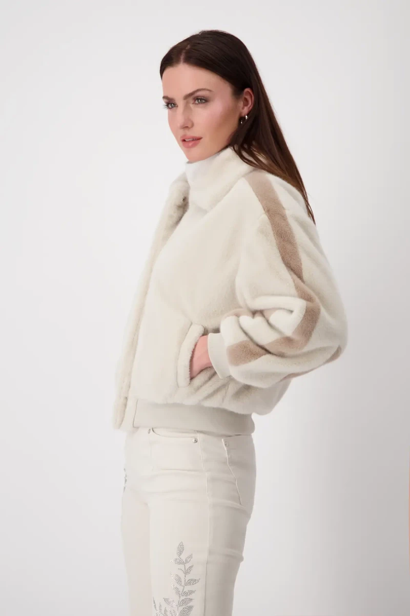 Monari Flauschige Jacke Vatertagsangebot