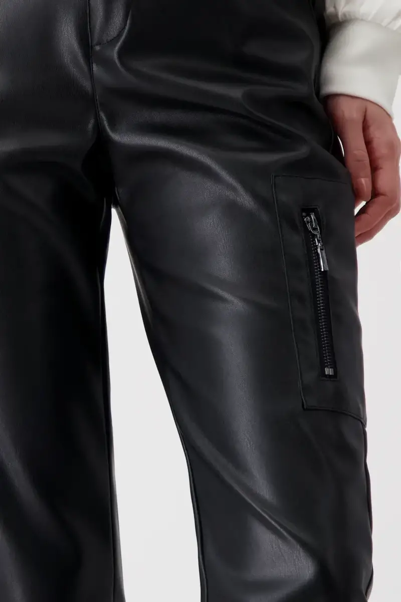 Monari Lederimitat Hose Clearance-Verkauf