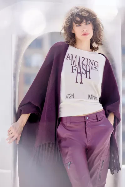 Monari Shirt mit Pailletten Schrift Online