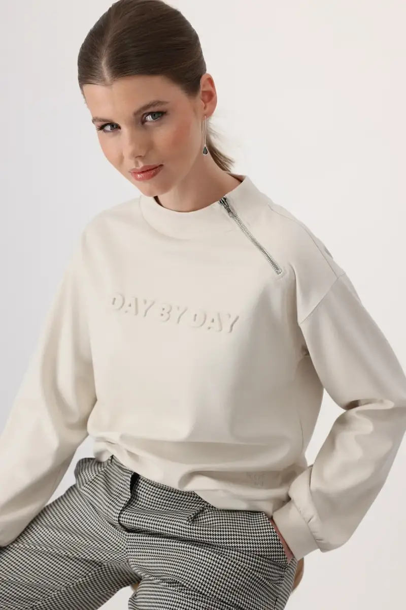 Monari Sweatshirt mit 3D Schrift Top Angebot