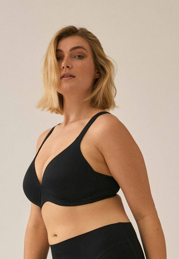 Naturana Bügelloser Soft-BH mit Schale - Schwarz Zeitlich begrenztes Angebot
