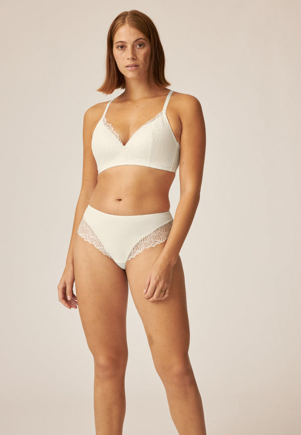 Naturana Soft-BH mit Schale und Spitze - Ecru JETZT KAUFEN