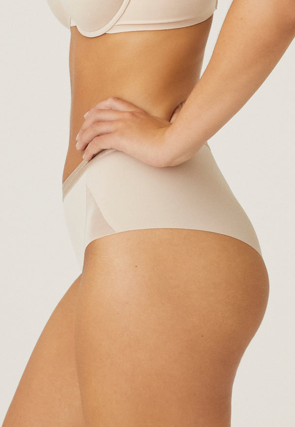 Naturana Clean Cut Panty mit Mesh-Details - Light Beige Fabrikladen