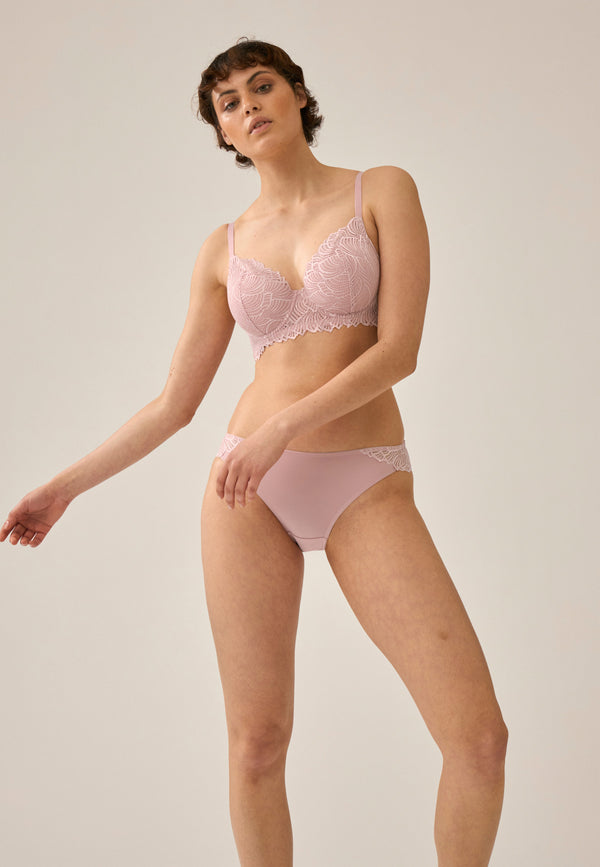 Naturana Slip mit Spitzendetails - Pink Rose Speichern exportieren