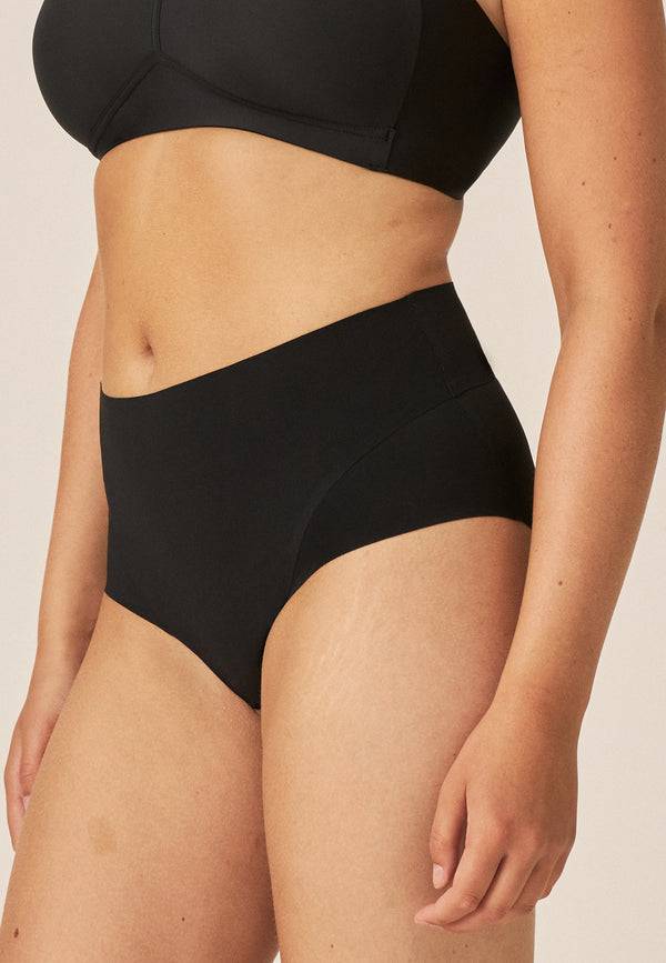 Naturana High Waist Slip mit leichtem Shape-Effekt - Schwarz Bis zu 65% Rabatt