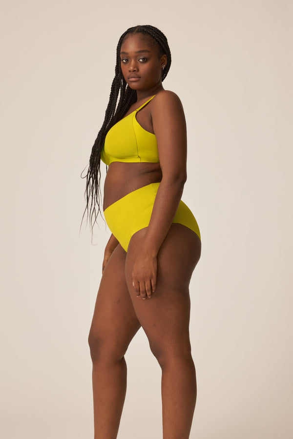 Naturana High Waist Slip mit leichtem Shape-Effekt - Golden Olive Nur für heute