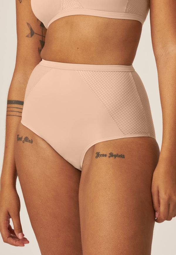 Naturana Comfort High Waist Slip - Light Beige Vierteljährliche Förderung