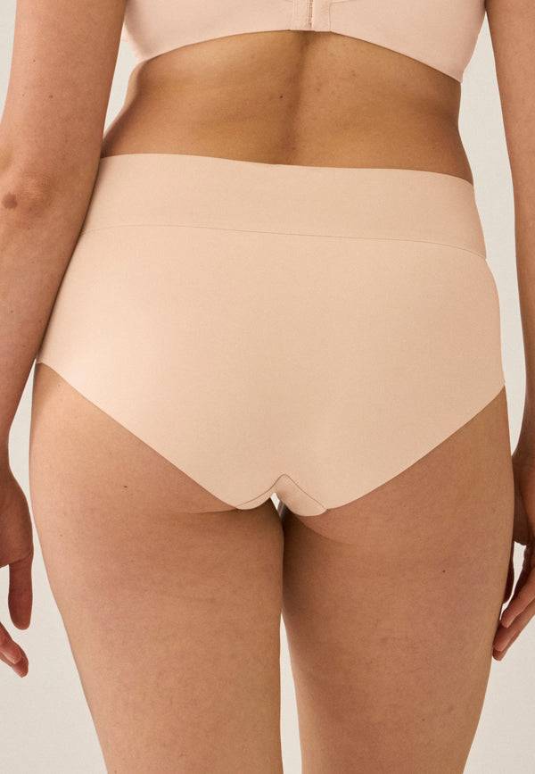 Naturana High Waist Slip mit leichtem Shape-Effekt - Light Beige Bis zu 55% Rabatt