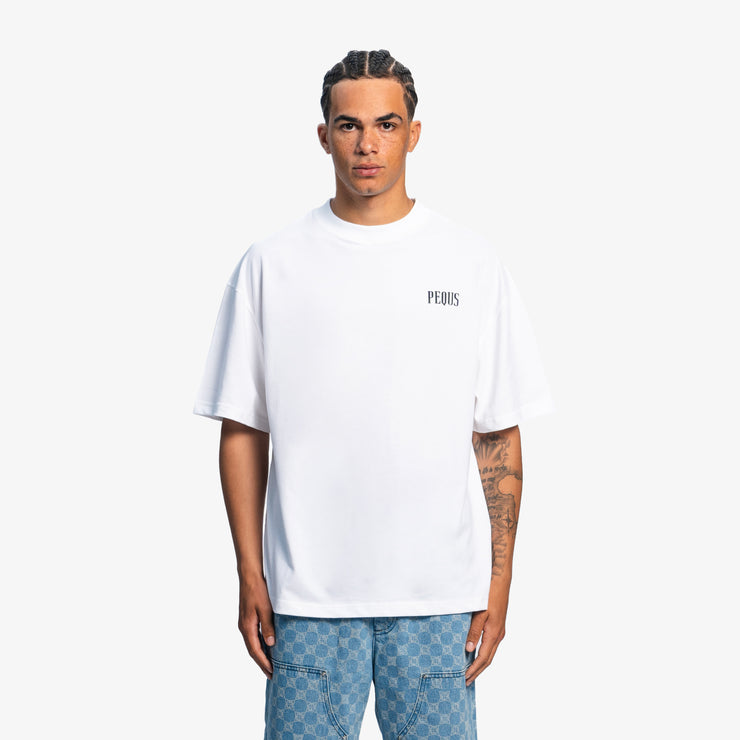 Pequs Chest Logo T-Shirt Neueste Stile