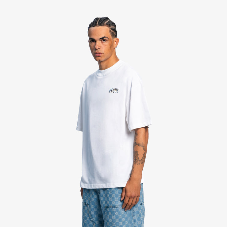 Pequs Chest Logo T-Shirt Neueste Stile