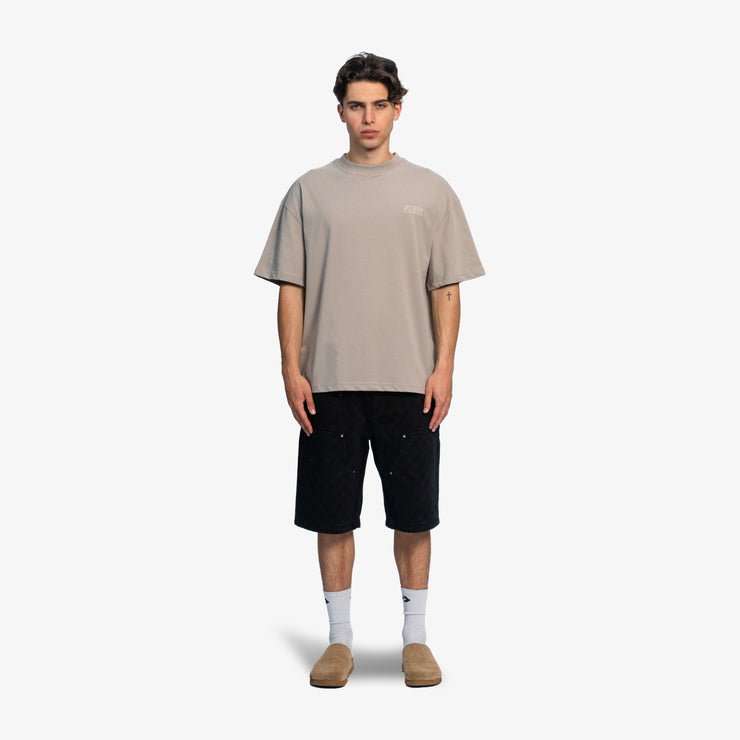 Pequs Chest Logo T-Shirt Vierteljährliche Förderung