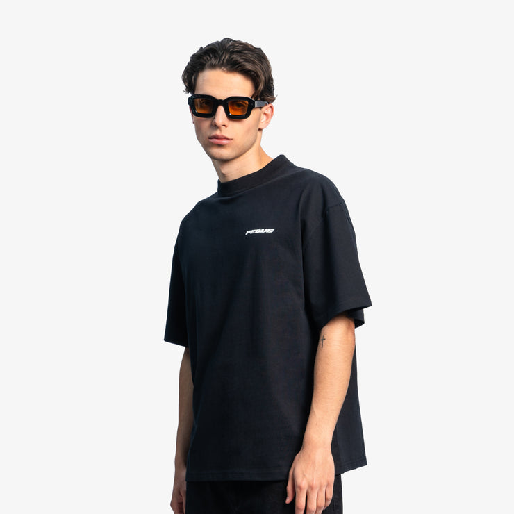 Pequs Plágia Chest Logo T-Shirt Nur noch ein Tag übrig