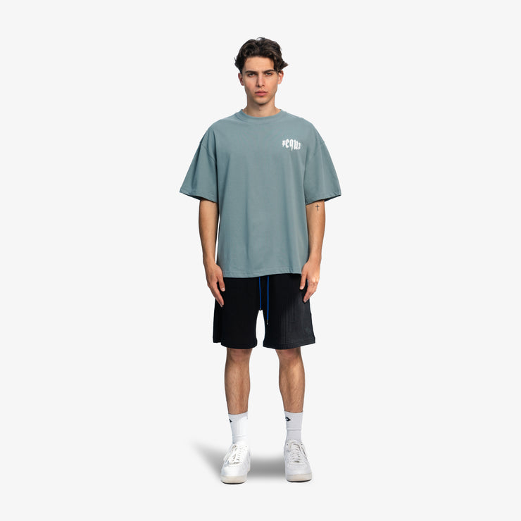 Pequs Mythic Chest Logo T-Shirt Tägliche Deals