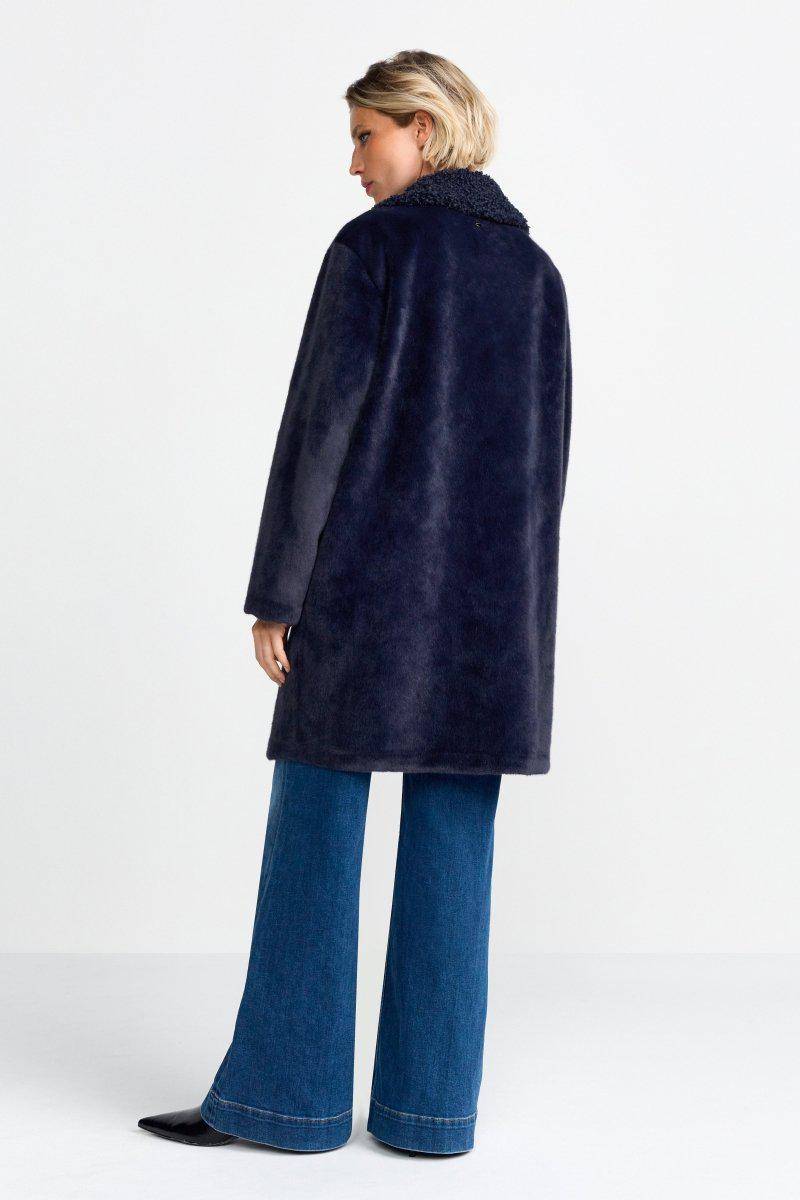 Eich & Royal Mantel aus weichem Fake Fur 50% Rabatt für begrenzte Zeit
