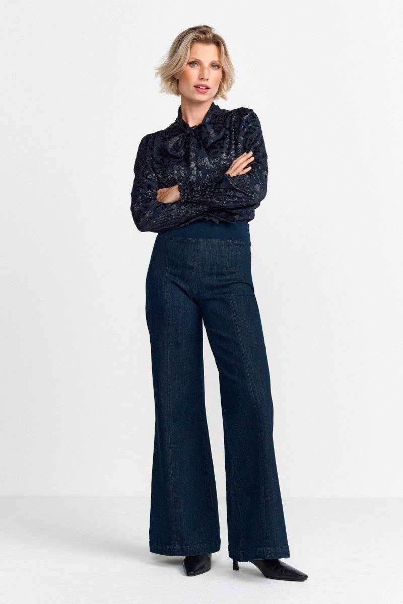Eich & Royal Bluse mit Schleifenkragen Online