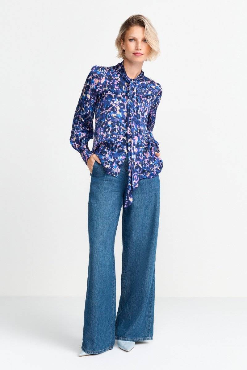Eich & Royal Schluppenbluse mit Leo-Print Osterangebot