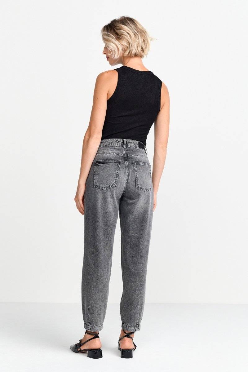 Eich & Royal Denim im Slouchy-Fit Wochenangebot