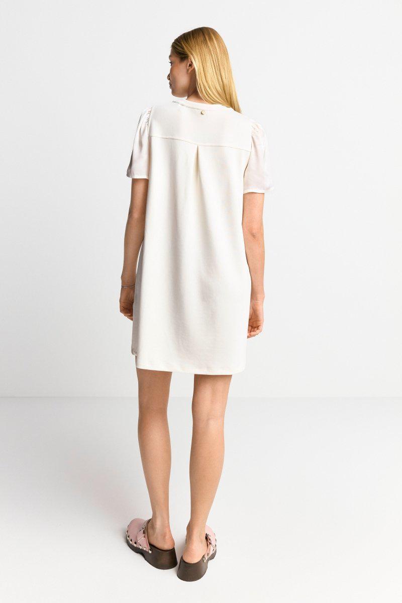 Eich & Royal Minikleid mit seidigen Puffärmeln 2025