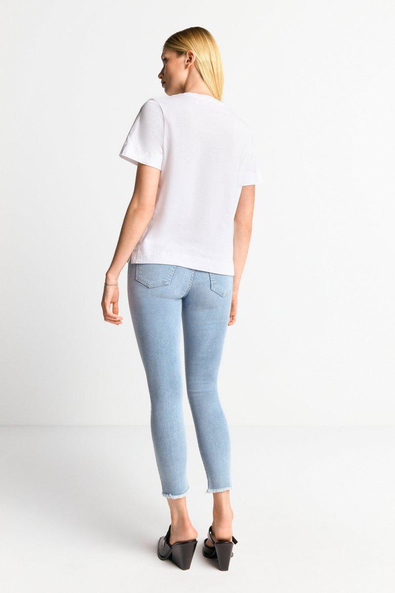 Eich & Royal Weißes T-Shirt mit Statement-Print Kostenlose Rückgabe