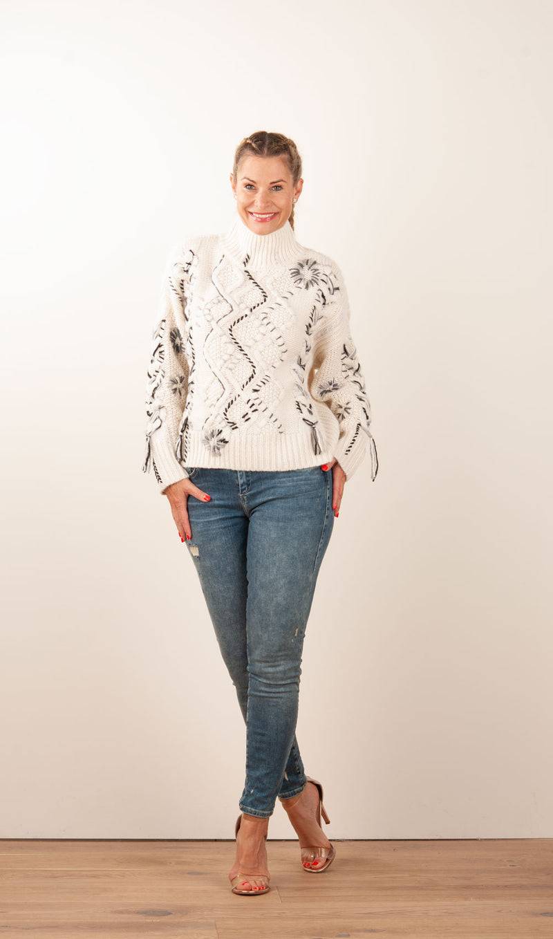 Paschwork Pullover Offwhite | Schwarz | Grau Limitierter Zeitrabatt