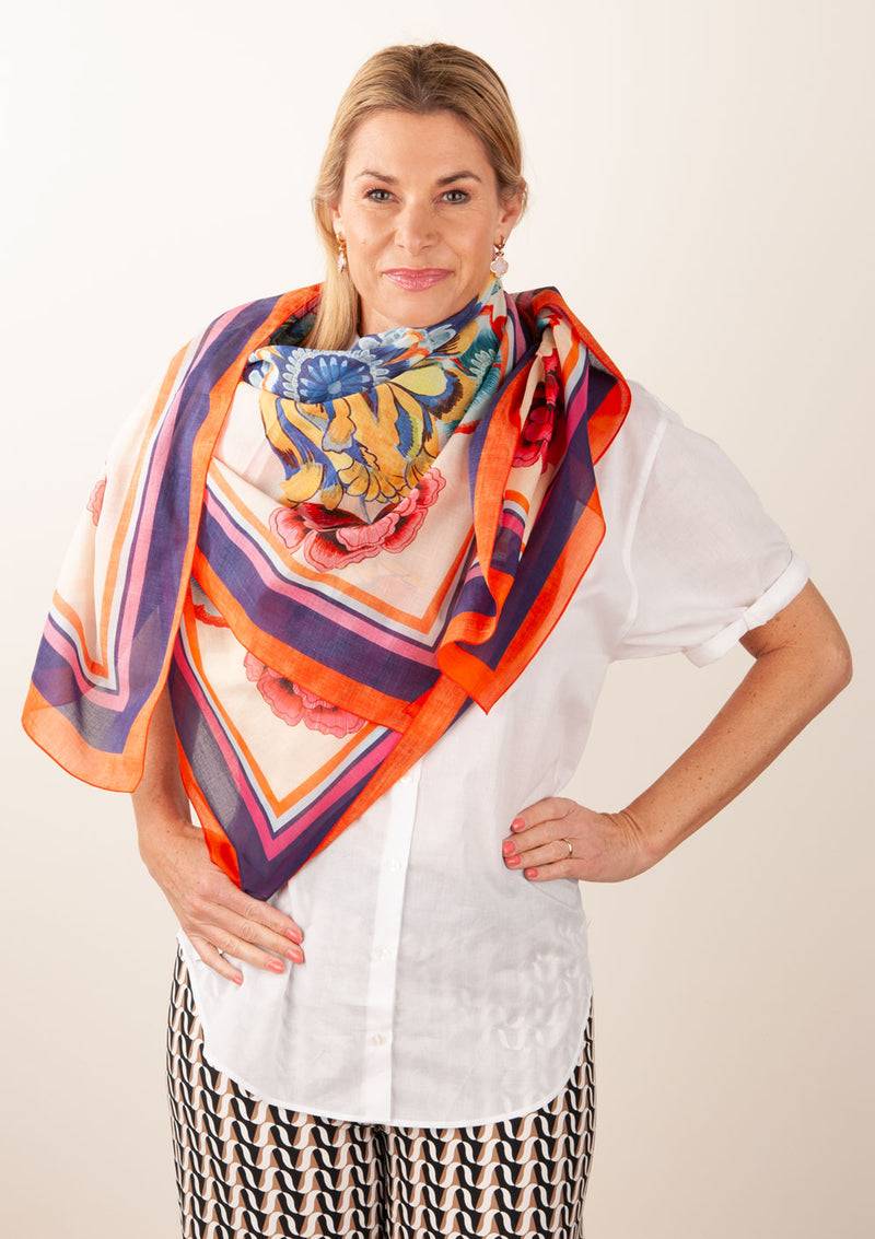 Grace Viereckstuch „Blumen“ Multicolor Angebote