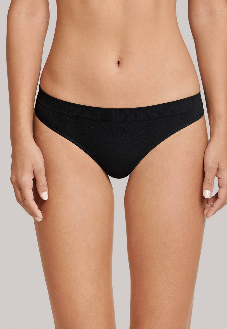 Schiesser Thong seamless Bambus schwarz - Active Mesh Bamboo Nur noch ein Tag übrig