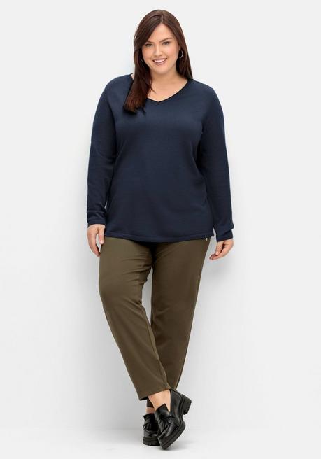 sheego Flauschiger Pullover mit V-Ausschnitt - nachtblau sheego Im Verkauf