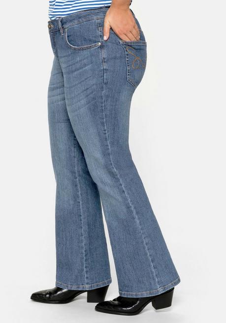 sheego Bootcut-Jeans in 5-Pocket-Form, mit Used-Effekten - blue Denim sheego Kauf eins, bekomm eins gratis
