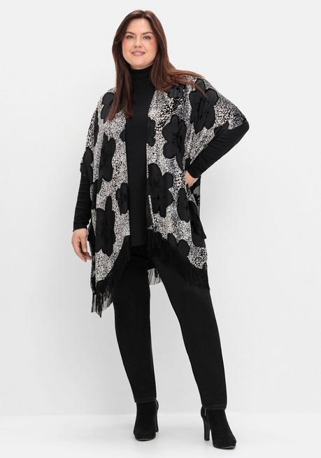 sheego by Joe Browns Cape im Kimonostil mit Samt- und Ausbrennerdetails - schwarz-silberfarben sheego Im Verkauf